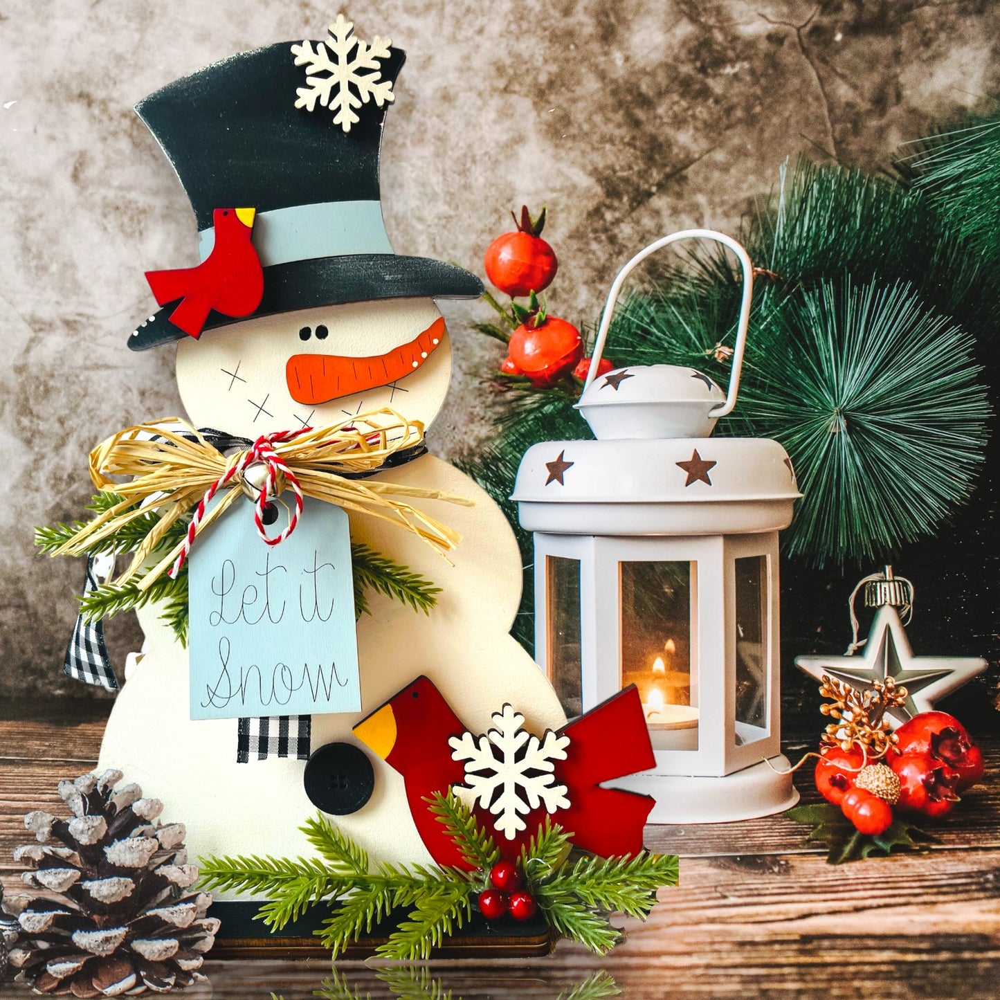 Cardinal Snowman Sitter