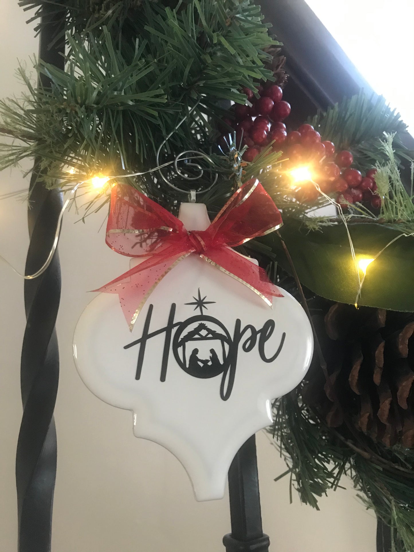 Arabeques Christmas Ornament